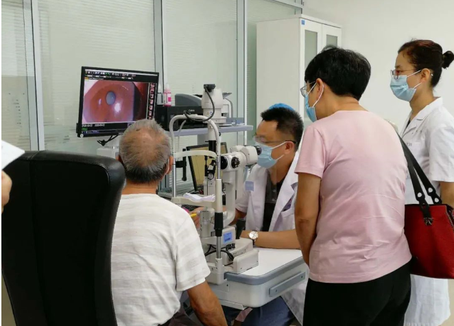 白內(nèi)障手術